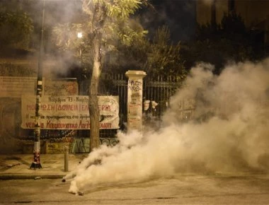 Μέλη του Ρουβίκωνα και παλιοί «γνωστοί» της αστυνομίας πολλοί από τους 19 συλληφθέντες για το Πολυτεχνείο (φωτο)